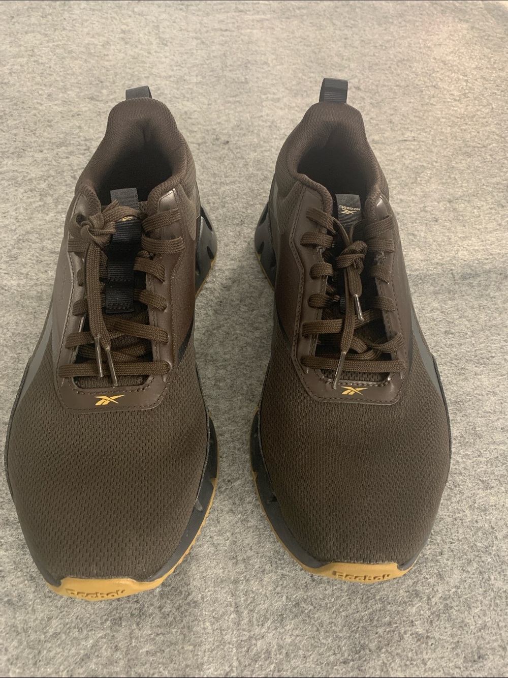 Reebok Men’s Dark Brown and Tan Low-Top Athletic Sneakers size 10.5